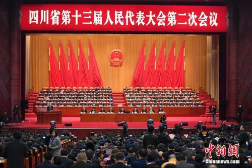 1月14日，四川省第十三屆人民代表大會(huì)第二次會(huì)議在成都開(kāi)幕。<a target='_blank'  data-cke-saved- ><p  align=